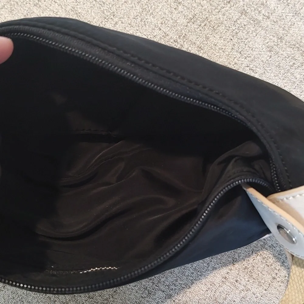 Brandy Melville Cream and Black Shoulder Bag Used *Spots
